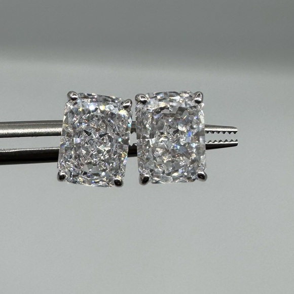 1.5ct Radiant Studs - Picture 3 of 14
